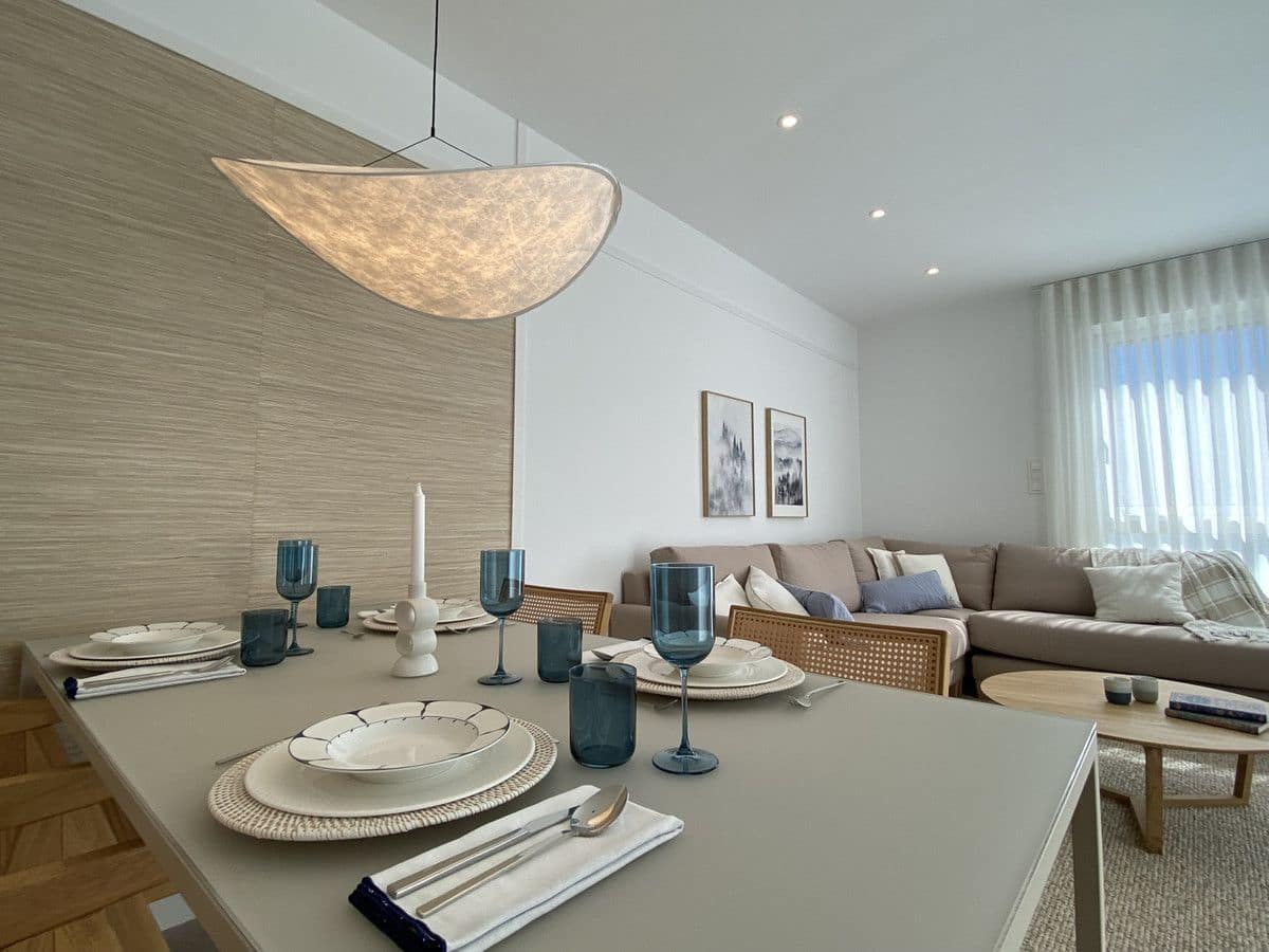 2 bedroom Apartment for sale in Pilar de la Horadada with pool - € 304,900 (Ref: 9992401)