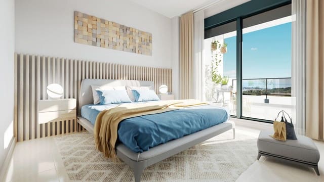 Apartamento de 2 habitaciones en Estepona Golf, Estepona en venta con piscina - 330.000 € (Ref: 9992415)