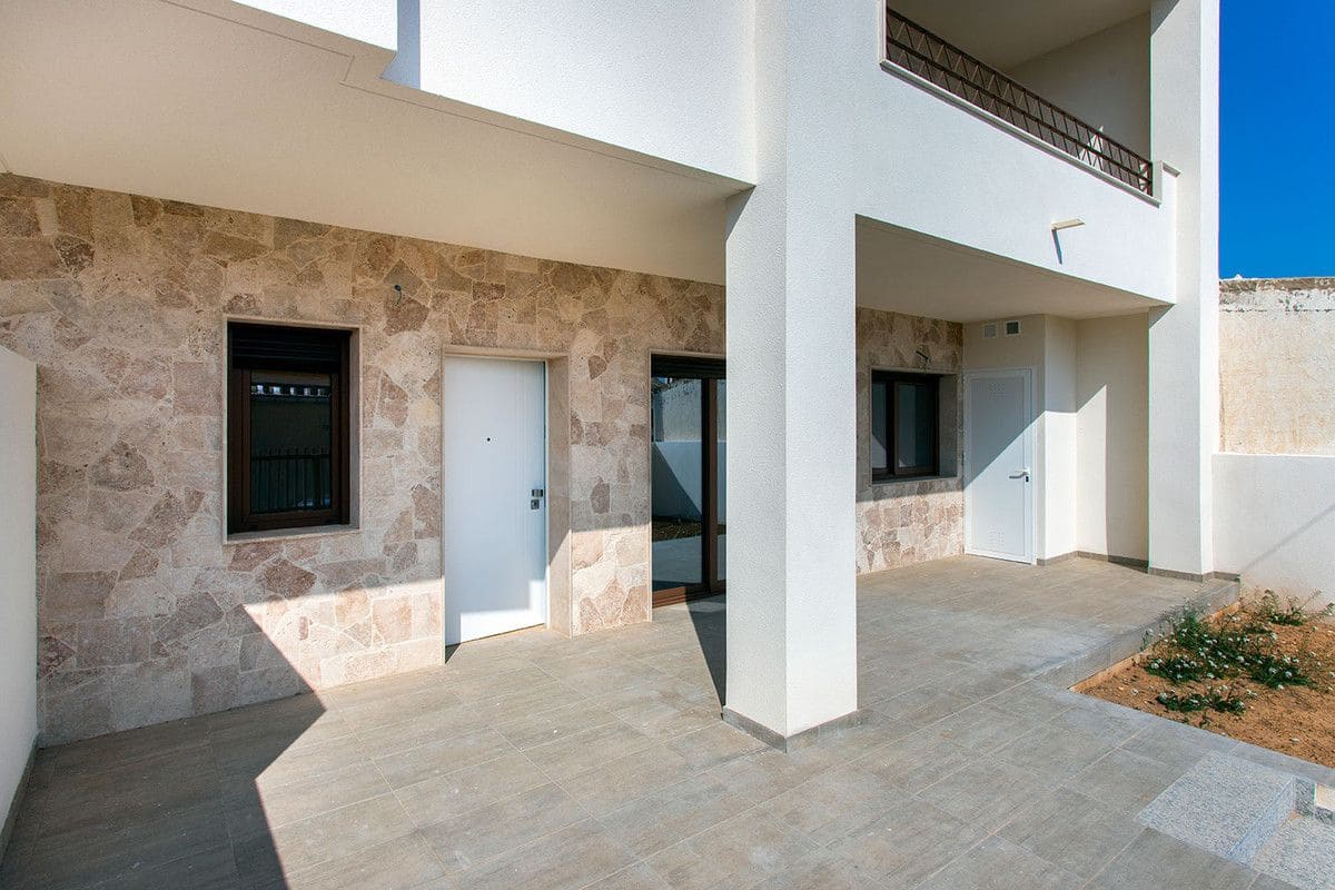 3 soveværelse Lejlighed til salg i Hondon de las Nieves - € 215.000 (Ref: 9992464)