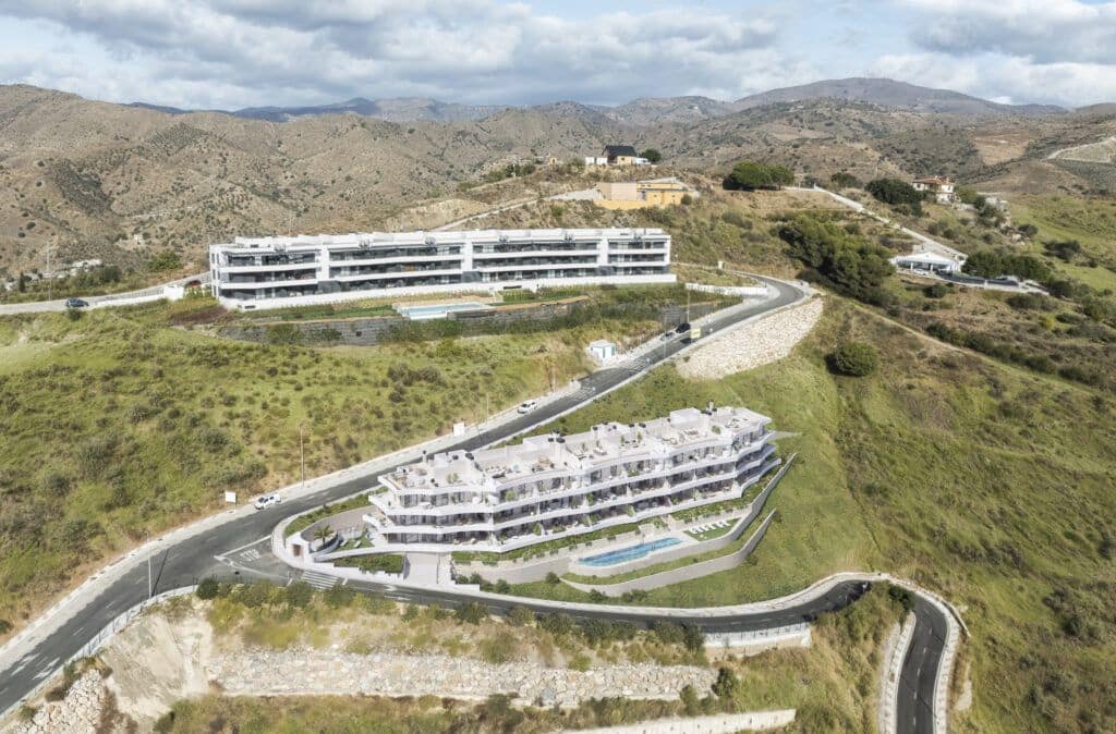 2 bedroom Apartment for sale in Rincon de la Victoria with pool - € 419,000 (Ref: 9992475)