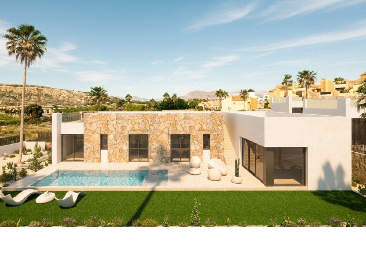 3 slaapkamer Villa te koop in Algorfa met zwembad - € 579.000 (Ref: 9992485)
