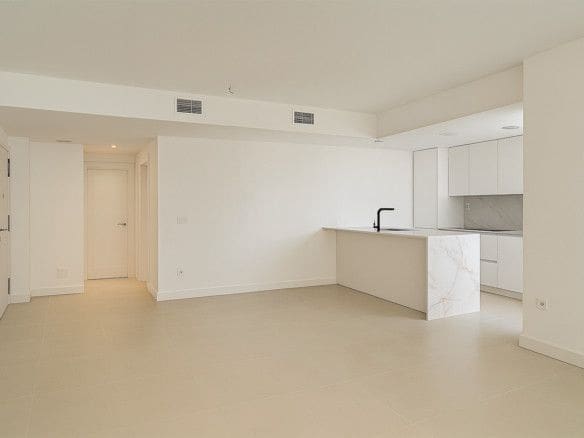 2 soverom Leilighet til salgs i Fuengirola med svømmebasseng - € 435 000 (Ref: 9992512)