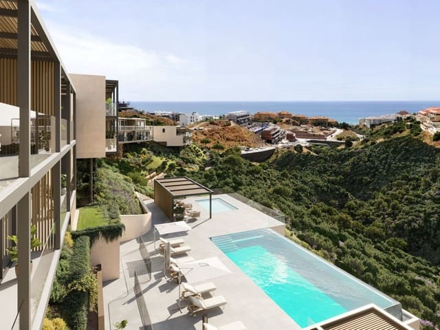 3 bedroom Villa for sale in El Higuerón, Fuengirola with pool - € 797,000 (Ref: 9992515)