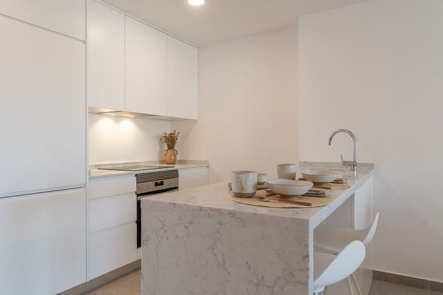 2 bedroom Apartment for sale in La Zenia, Orihuela with pool - € 325,000 (Ref: 9992521)
