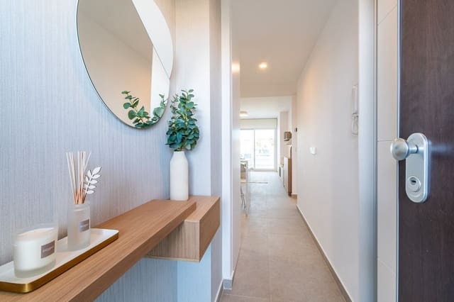 3 Zimmer Apartment zu verkaufen in La Zenia, Orihuela mit Pool - 395.000 € (Ref: 9992522)