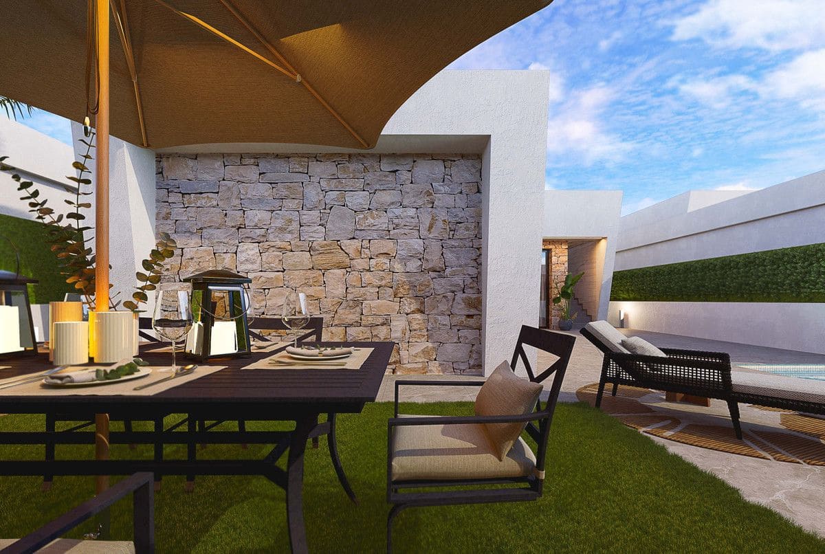 3 soverom Villa til salgs i Roldan med svømmebasseng - € 379 950 (Ref: 9992585)