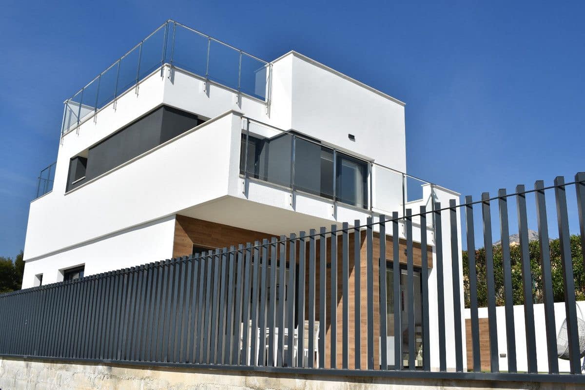 3 soveværelse Villa til salg i La Nucia med swimmingpool - € 600.000 (Ref: 9992596)