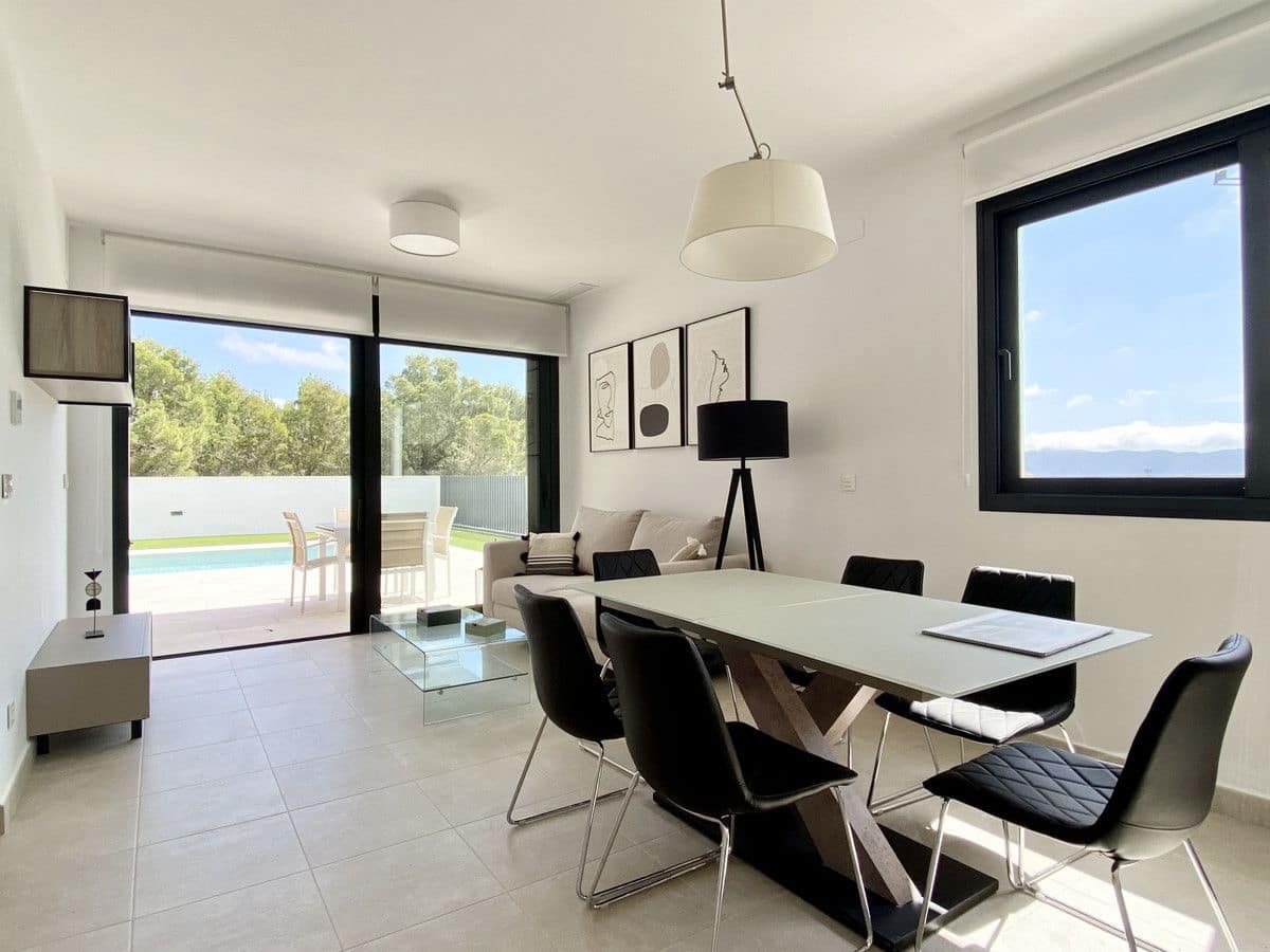 3 soveværelse Villa til salg i La Nucia med swimmingpool - € 600.000 (Ref: 9992596)