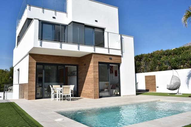 3 soveværelse Villa til salg i La Nucia med swimmingpool - € 600.000 (Ref: 9992596)