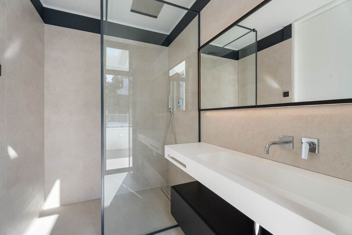 4 soveværelse Villa til salg i Mijas med swimmingpool - € 2.795.000 (Ref: 9992598)