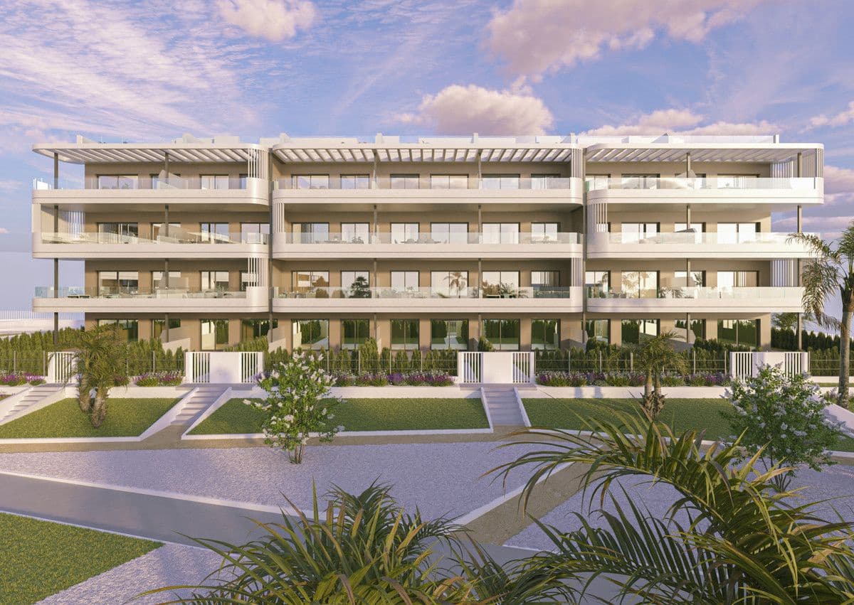Apartamento de 2 habitaciones en El Limonar en venta con piscina - 295.000 € (Ref: 9992603)
