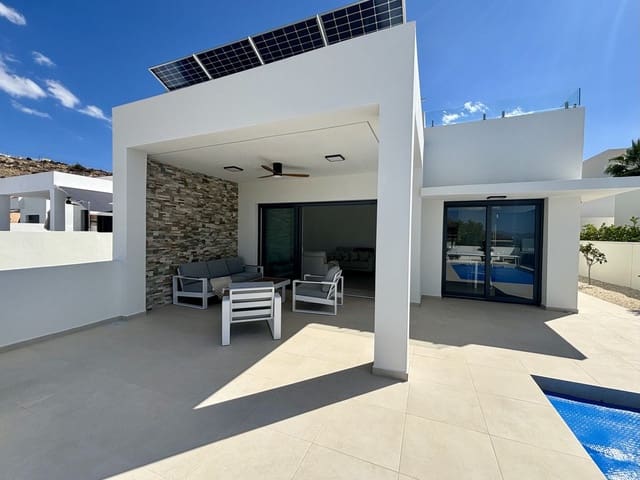 3 soveværelse Villa til salg i Benijófar med swimmingpool - € 589.000 (Ref: 9992621)