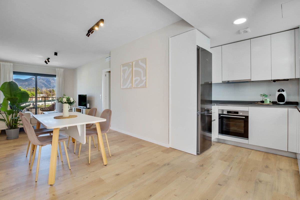 Apartamento de 3 habitaciones en Mijas en venta con piscina - 458.000 € (Ref: 9992626)