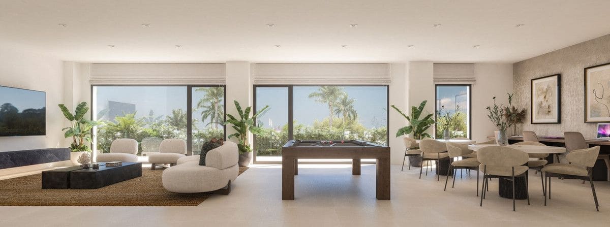 3 Zimmer Apartment zu verkaufen in La Duquesa / Puerto de la Duquesa mit Pool - 398.000 € (Ref: 9992668)