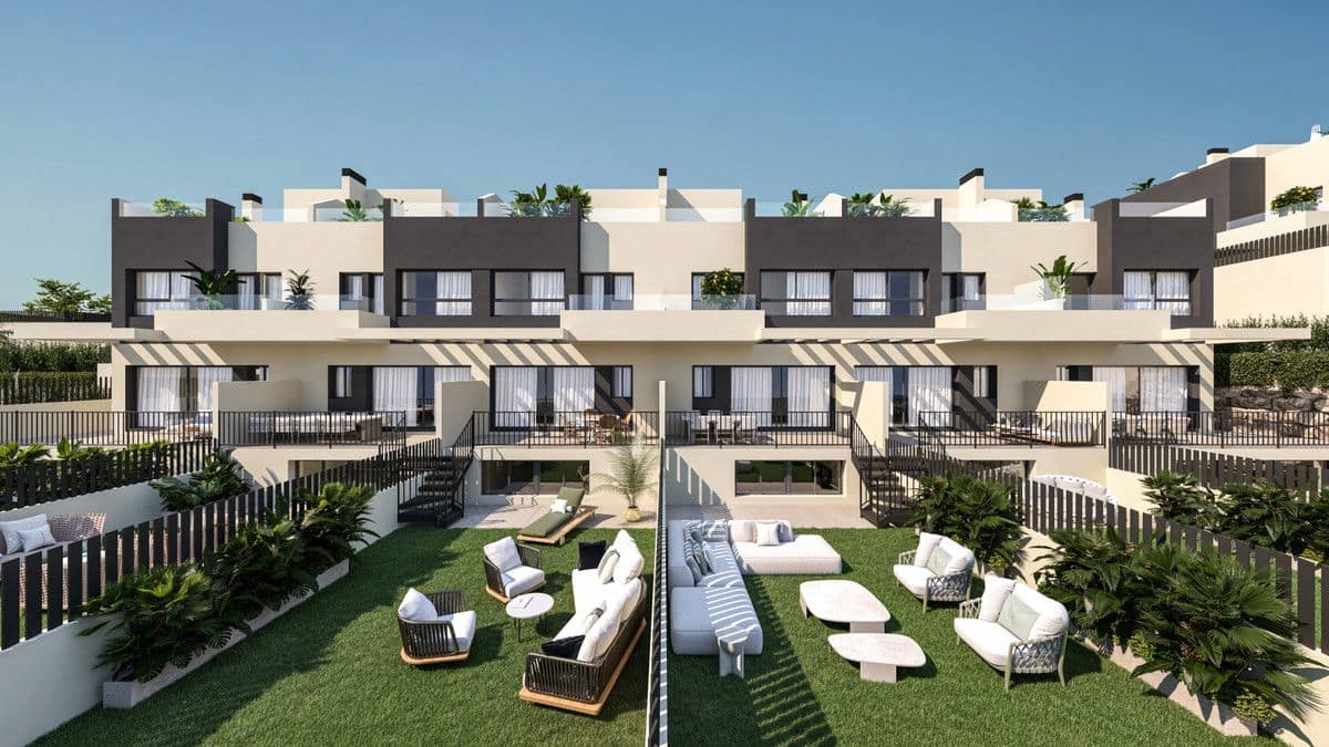 4 quarto Moradia para venda em Velez-Malaga com piscina - 630 000 € (Ref: 9992671)