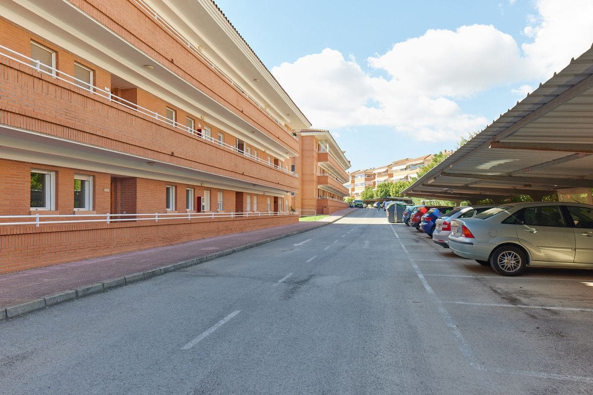 2 bedroom Apartment for sale in Alfaz del Pi / L'Alfas del Pi with pool - € 207,000 (Ref: 9992672)