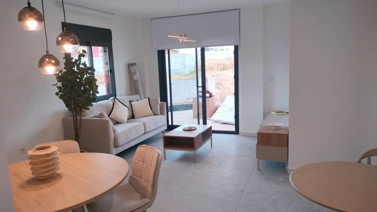 2 bedroom Apartment for sale in Orihuela with pool - € 179,900 (Ref: 9992728)