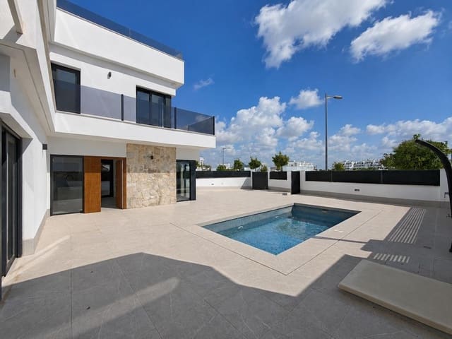 6 soveværelse Villa til salg i Torre-Pacheco med swimmingpool - € 675.000 (Ref: 9992729)