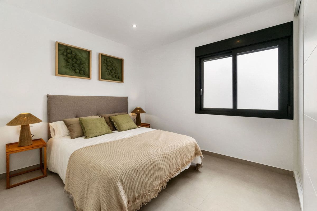 3 camera da letto Villa in vendita in San Pedro del Pinatar con piscina - 380.000 € (Rif: 9992736)