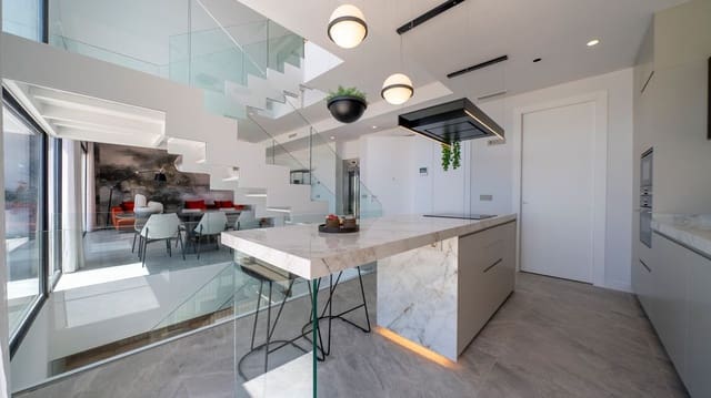 4 soveværelse Villa til salg i Finestrat med swimmingpool - € 1.400.000 (Ref: 9992744)