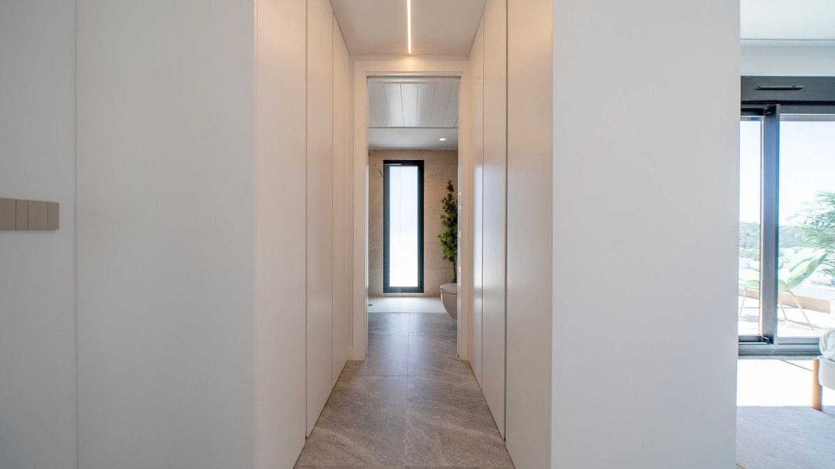 5 soverom Villa til salgs i Finestrat med svømmebasseng - € 1 550 000 (Ref: 9992745)