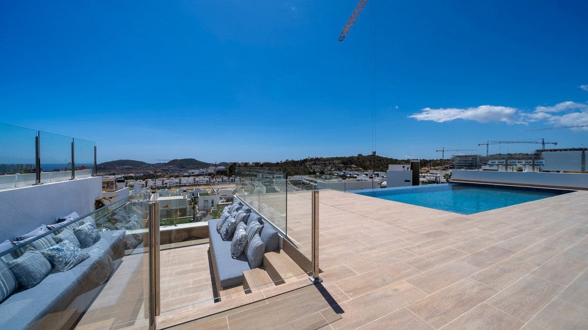 Chalet de 5 habitaciones en Finestrat en venta con piscina - 1.550.000 € (Ref: 9992745)