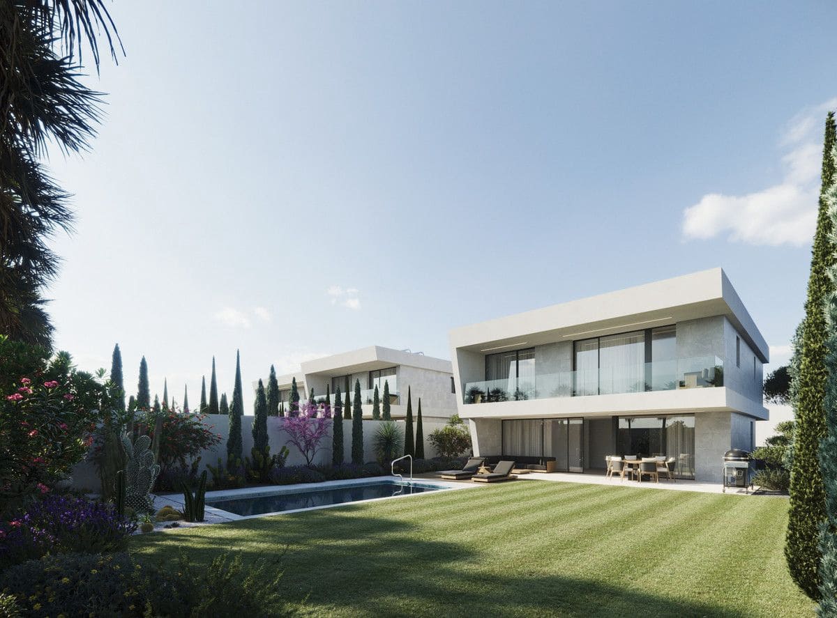 4 slaapkamer Villa te koop in Marbella met zwembad - € 3.390.000 (Ref: 9992747)