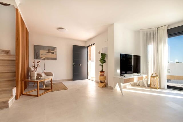 3 soveværelse Villa til salg i Cox med swimmingpool - € 235.000 (Ref: 9992820)