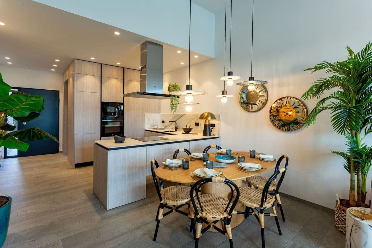 Chalet de 3 habitaciones en Algorfa en venta con piscina - 519.000 € (Ref: 9992849)