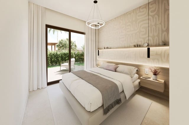 Chalet de 3 habitaciones en Los Alcázares en venta con piscina - 320.000 € (Ref: 9992860)