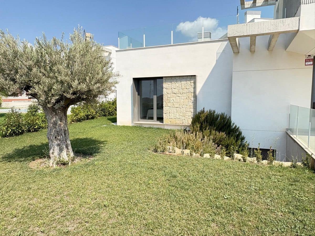 3 soverom Villa til salgs i Finestrat med svømmebasseng - € 895 000 (Ref: 9992876)