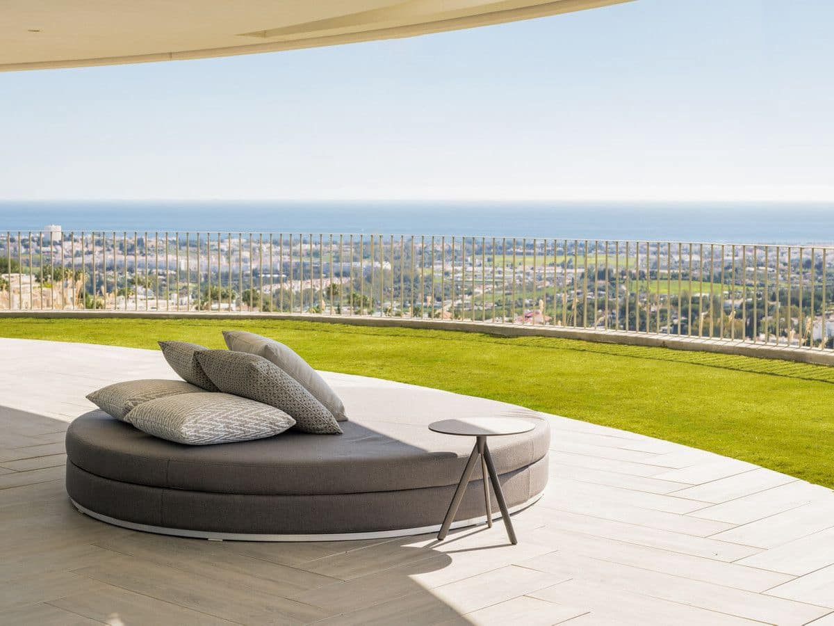 4 soveværelse Lejlighed til salg i La Quinta med swimmingpool - € 2.450.000 (Ref: 9992880)