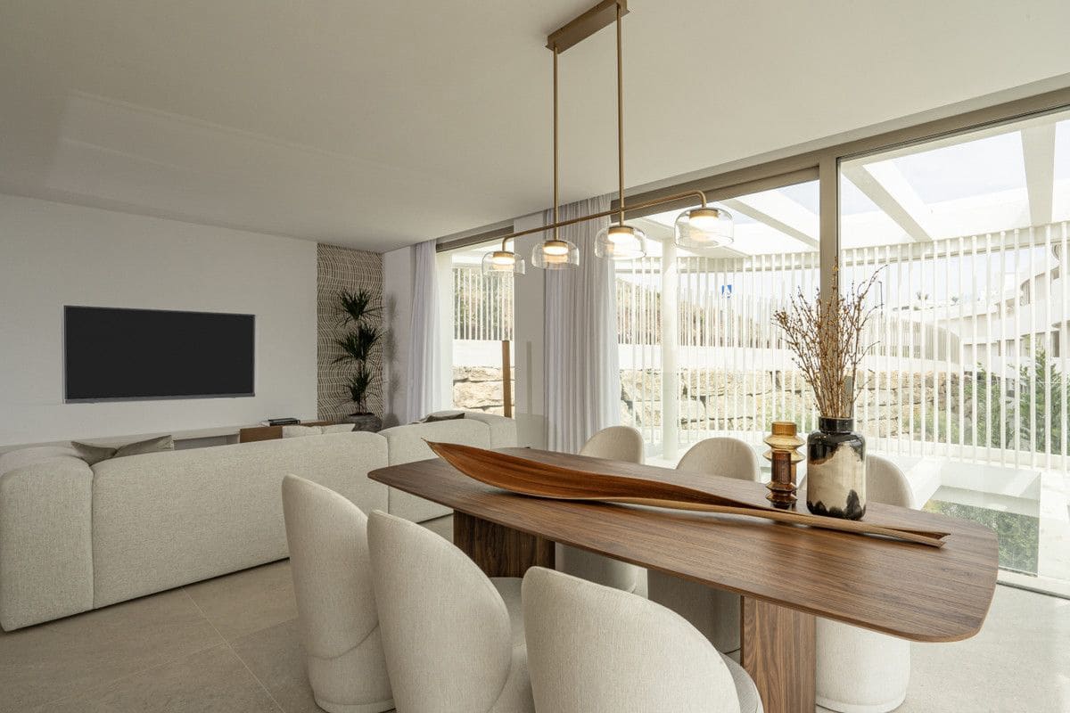 4 soveværelse Lejlighed til salg i La Quinta med swimmingpool - € 2.450.000 (Ref: 9992880)