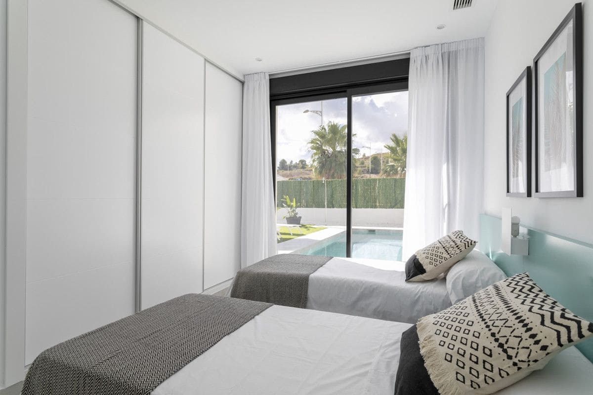 3 bedroom Villa for sale in Calasparra with pool - € 359,000 (Ref: 9992888)