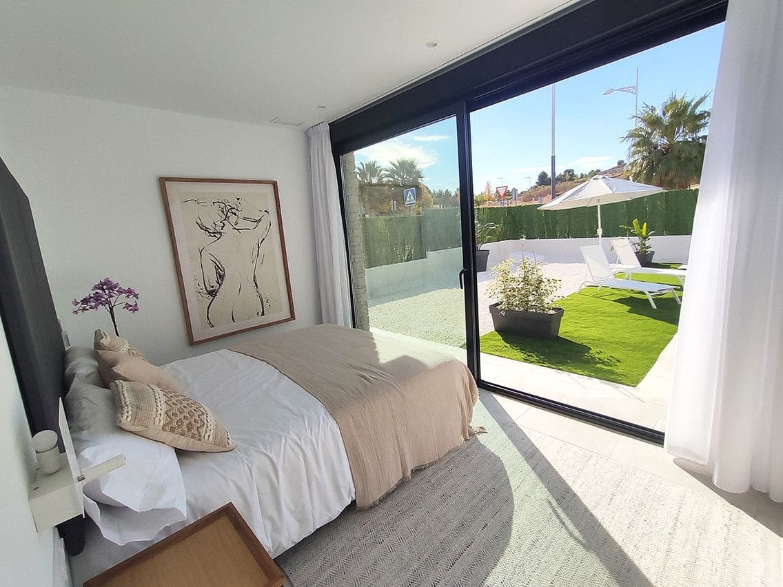 3 bedroom Villa for sale in Calasparra with pool - € 359,000 (Ref: 9992888)