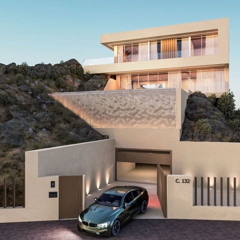 Chalet de 4 habitaciones en Arroyo de la Miel, Benalmádena en venta con piscina - 1.740.000 € (Ref: 9992899)
