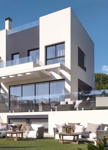 3 soveværelse Villa til salg i La Cala Golf - Lagar Martell, Mijas med swimmingpool - € 612.000 (Ref: 9992957)