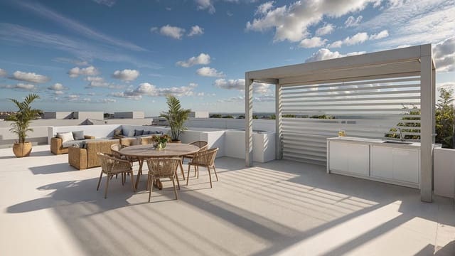 3 soveværelse Villa til salg i Los Alcázares med swimmingpool - € 669.900 (Ref: 9992987)