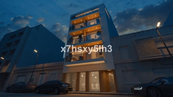 3 sypialnia Apartament na sprzedaż w Torrevieja z basenem - 560 000 € (Ref: 9993002)