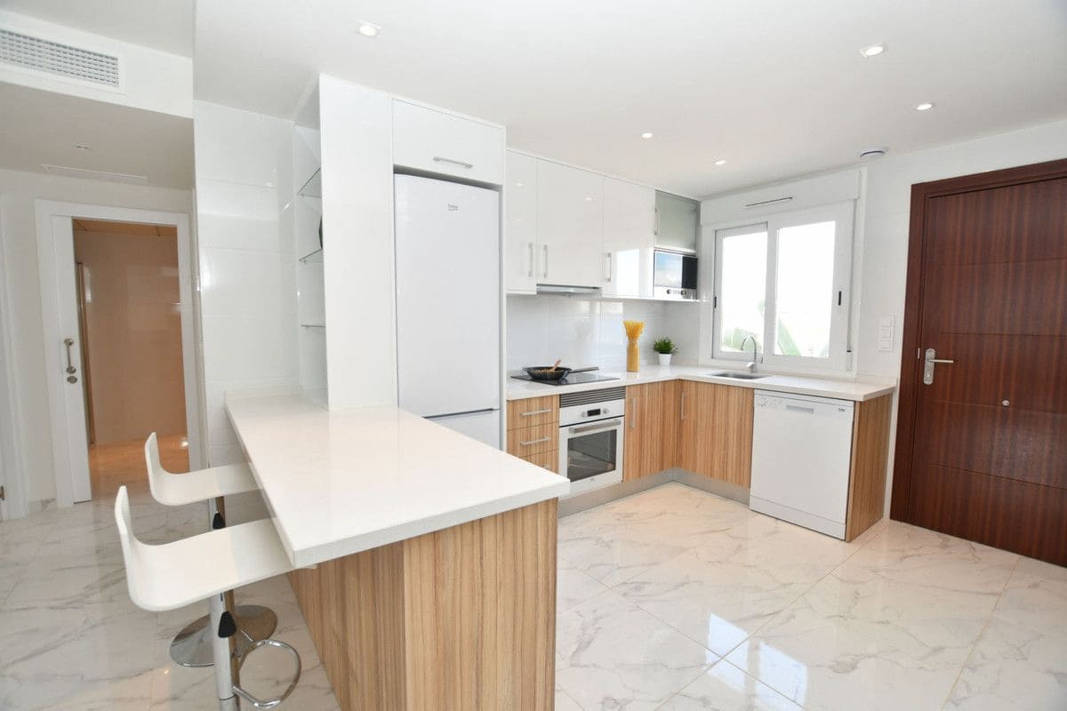 2 bedroom Villa for sale in San Miguel de Salinas with pool - € 243,800 (Ref: 9993019)