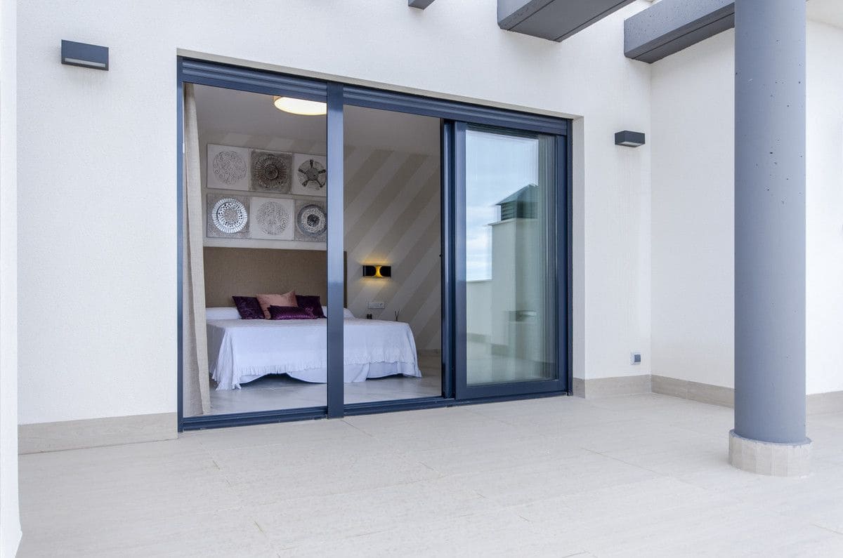 4 soverom Villa til salgs i San Miguel de Salinas med svømmebasseng - € 630 000 (Ref: 9993041)