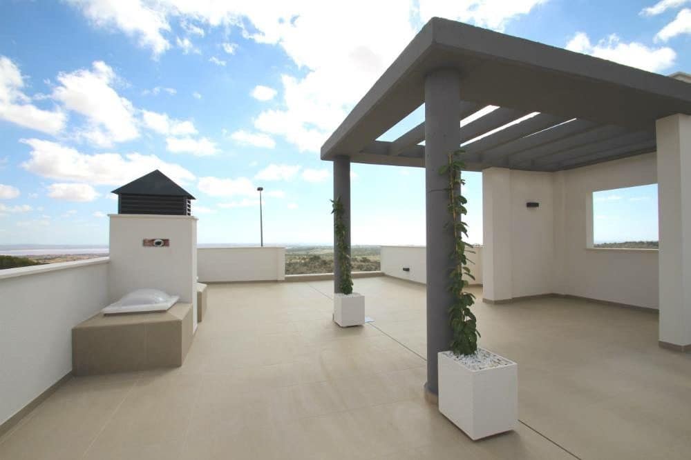 3 quarto Moradia para venda em San Miguel de Salinas com piscina - 875 000 € (Ref: 9993042)