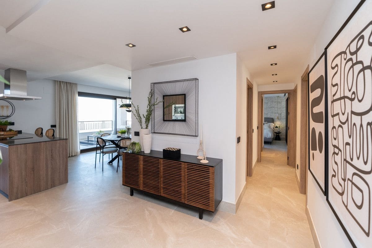 2 bedroom Apartment for sale in Istan with pool - € 460,000 (Ref: 9993045)