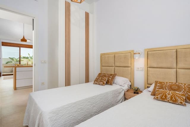 Chalet de 3 habitaciones en Vera Playa Naturista, Vera en venta con piscina - 459.000 € (Ref: 9993049)