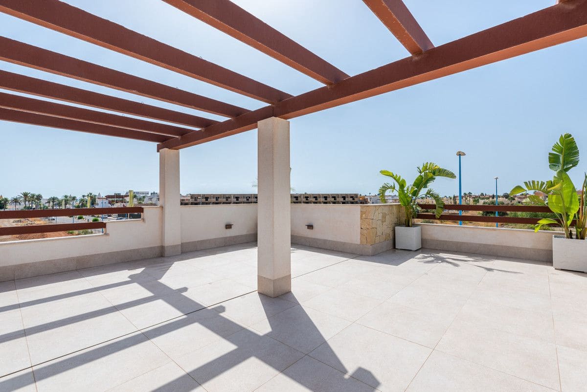 Chalet de 3 habitaciones en Vera en venta con piscina - 459.000 € (Ref: 9993049)