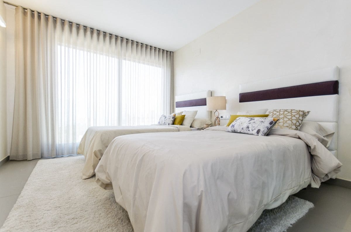 6 sypialnia Willa na sprzedaż w Orihuela Costa z basenem - 1 780 000 € (Ref: 9993065)