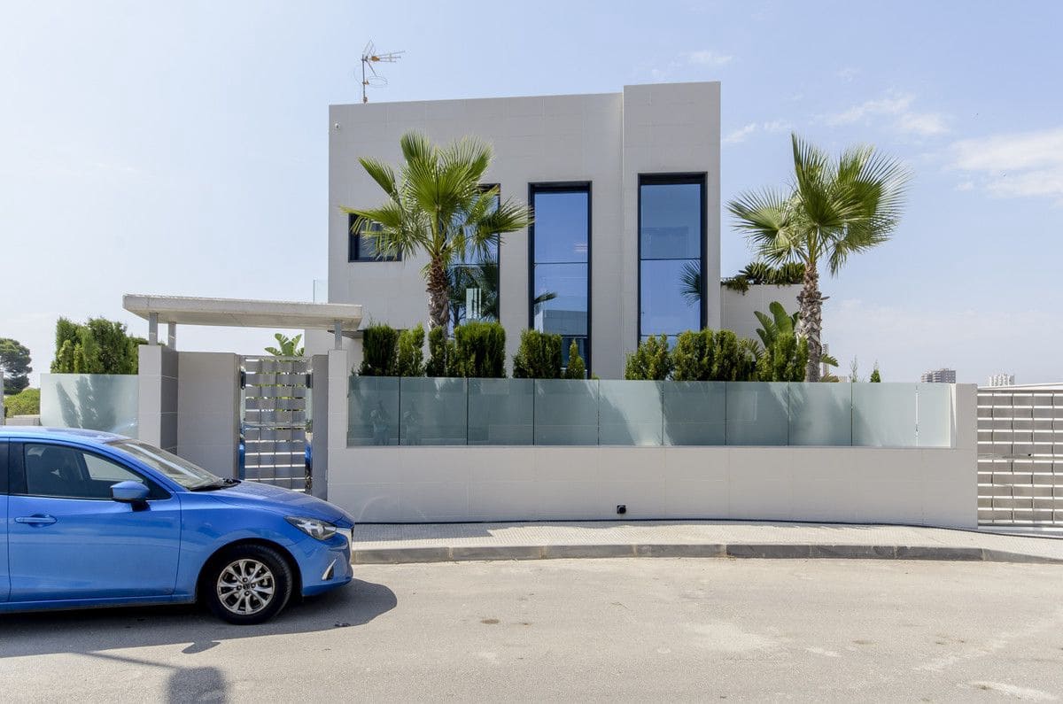 6 sypialnia Willa na sprzedaż w Orihuela Costa z basenem - 1 780 000 € (Ref: 9993065)