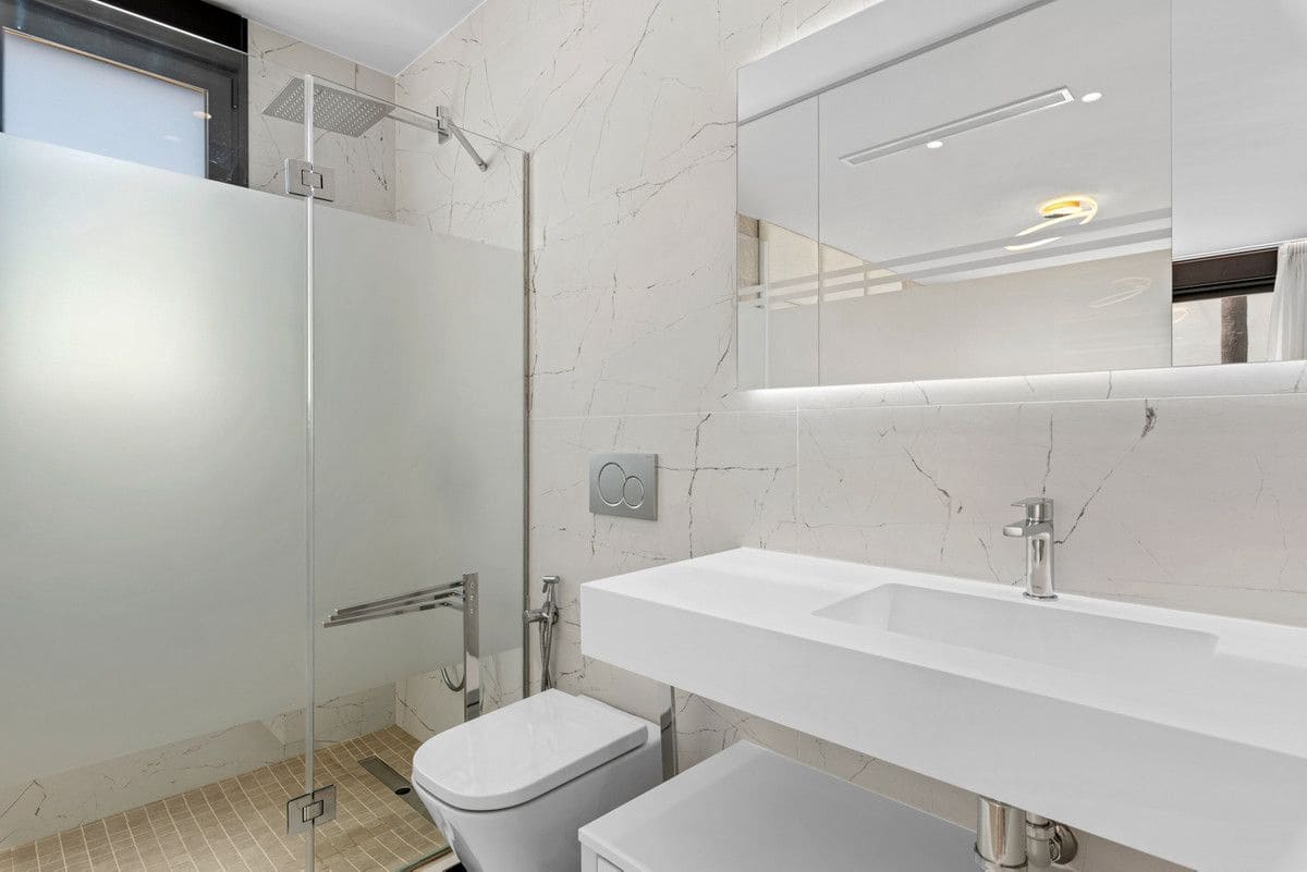 6 sypialnia Willa na sprzedaż w Orihuela Costa z basenem - 1 780 000 € (Ref: 9993065)
