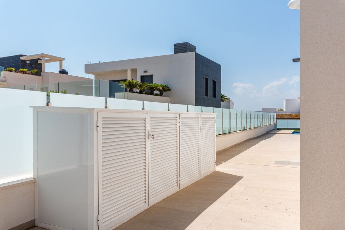 6 sypialnia Willa na sprzedaż w Orihuela Costa z basenem - 1 780 000 € (Ref: 9993065)