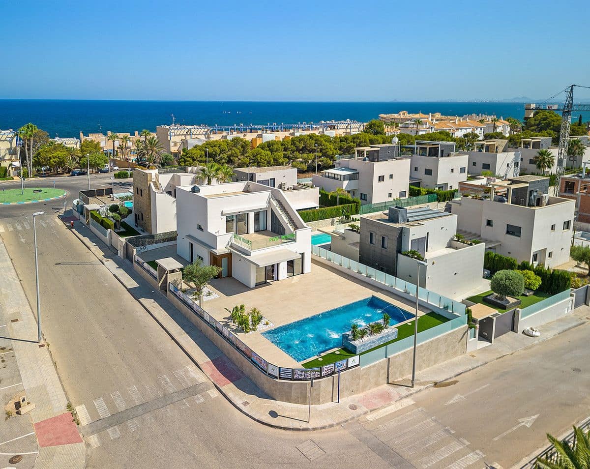 6 sypialnia Willa na sprzedaż w Orihuela Costa z basenem - 1 780 000 € (Ref: 9993065)